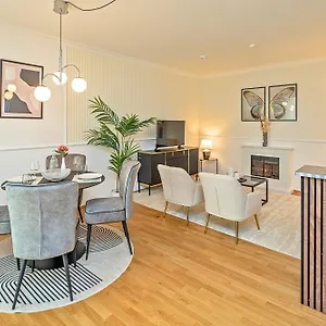 Ruhige 5 Sterne Naehe Altstadt Apartment